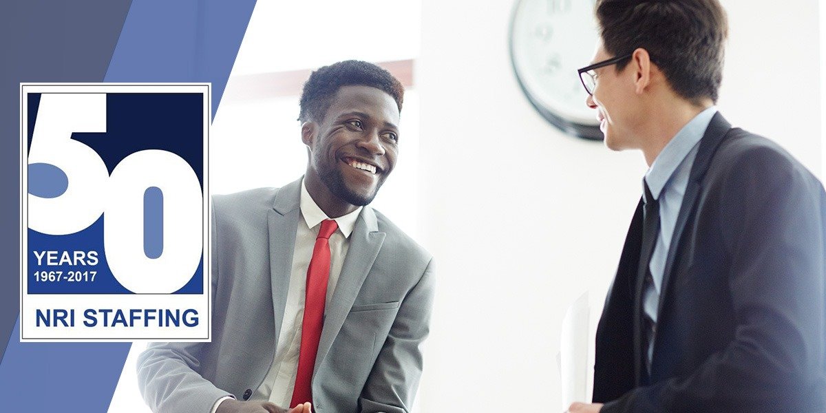 staffing-agencies-find-job-more-paycheck